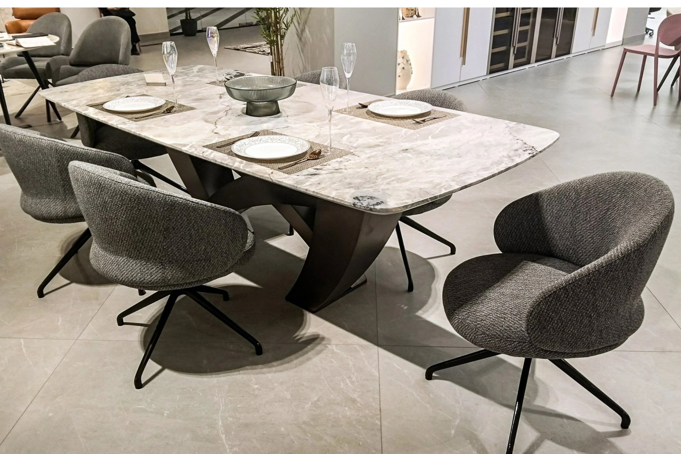 Theo Dining Table