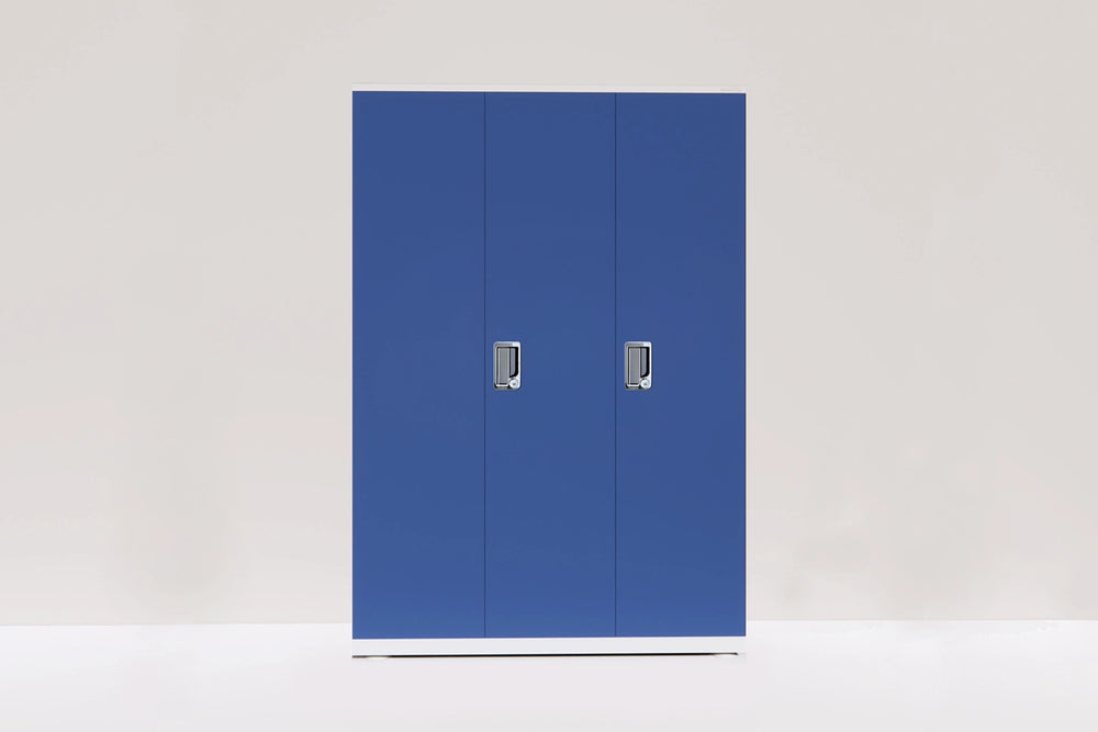 PF 12 Almirah